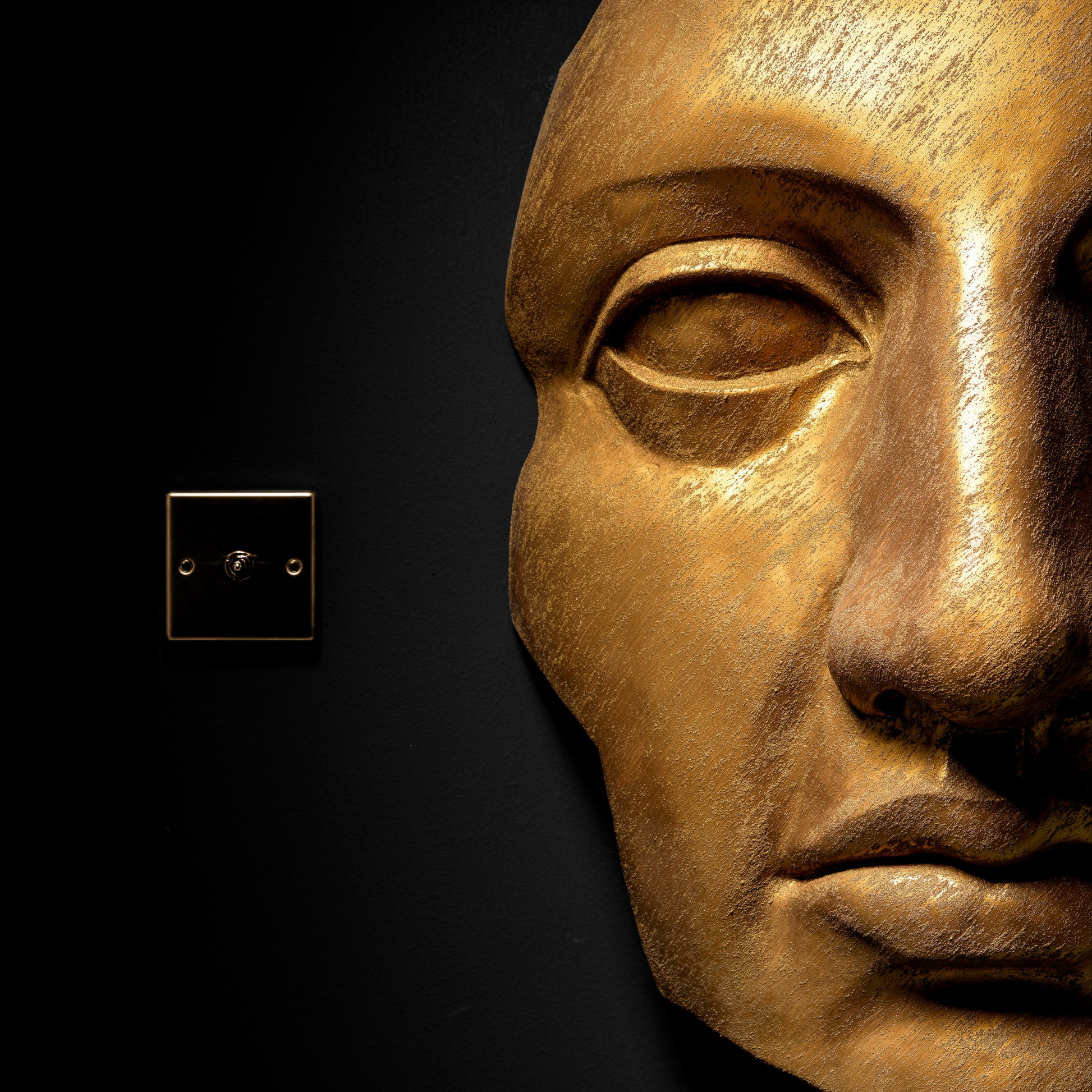 Gold Face - Wall Art