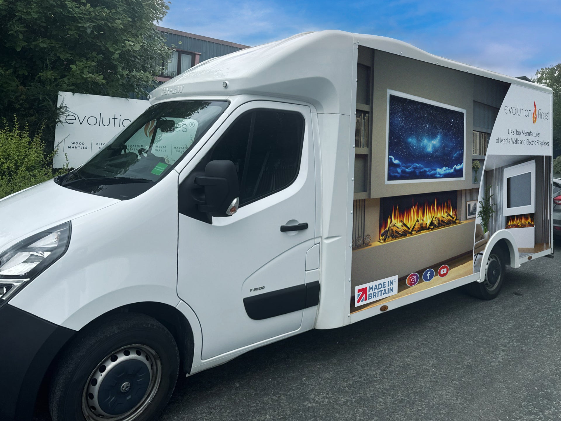 Evolution Fires - Vegas 72 - Wall-Mounted Electric Fireplace Pearl Textured